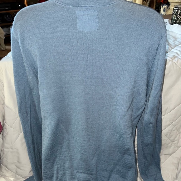 Hudson North Merino Wool V-Neck Sweater - Picture 4 of 10